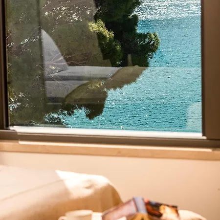 W By & Dubrovnik Villa *