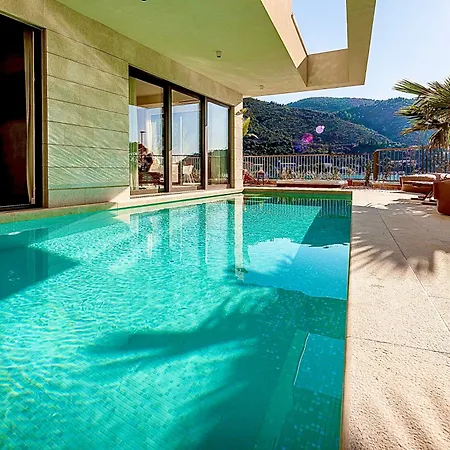 W By & Dubrovnik Villa