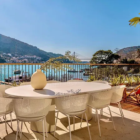 W By & Dubrovnik Villa *